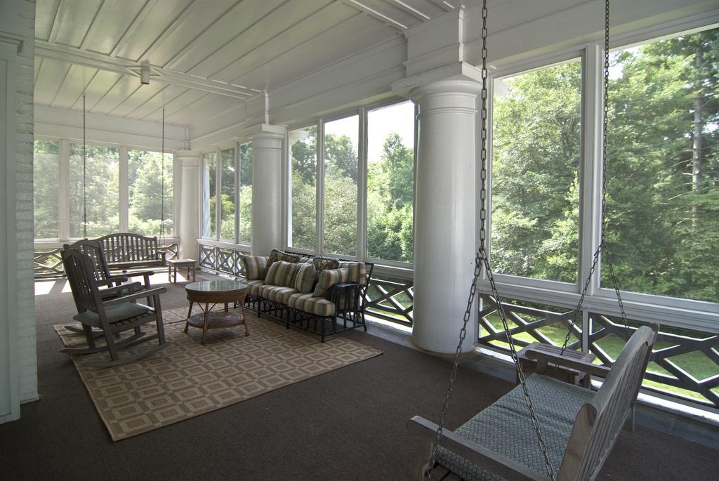 The Duke Mansion Bed & Breakfast ชาร์ล็อต ภายนอก รูปภาพ